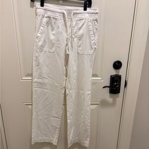 Garage White Casual Pants Size XS Worn once
